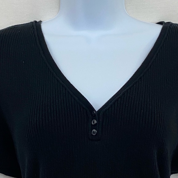 ⭐3/$21 XL Ribbed stretchy sweater [Faded Glory] black short-sleeved V-neck - Picture 11 of 14